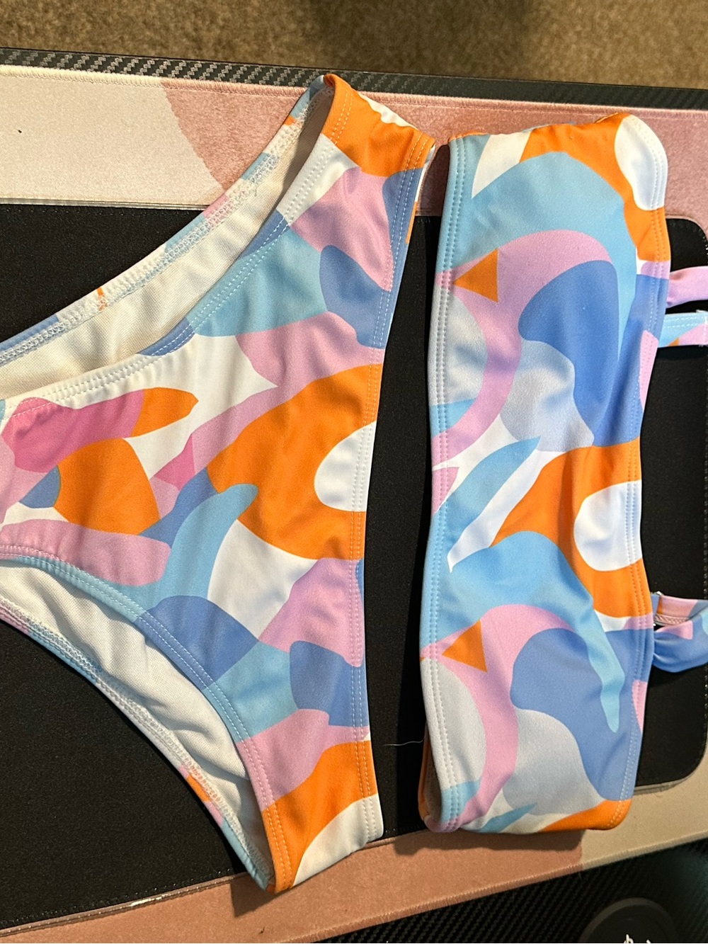 Pastel Multicolor Abstract Bikini Set Adjustable Strap High Waist Size Medium - Picture 2 of 6